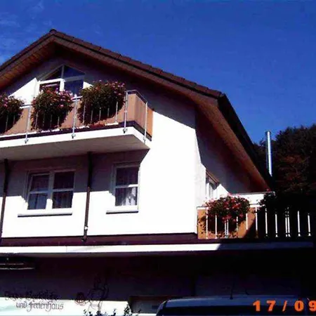 Bruestle Apartament *